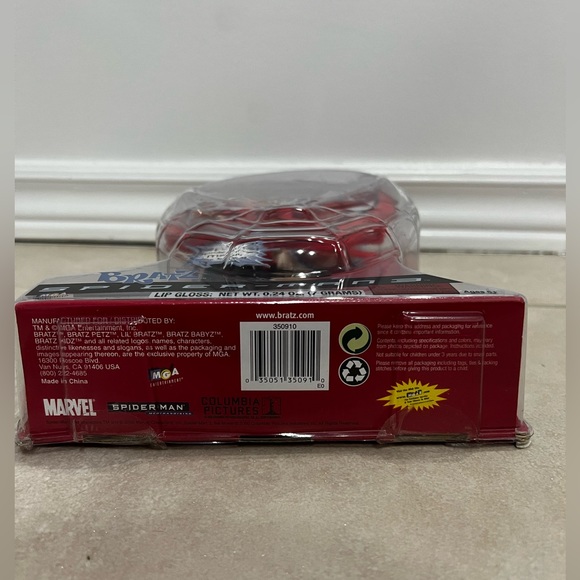 Spider-Man 3 Bratz Cloe - Picture 2 of 4